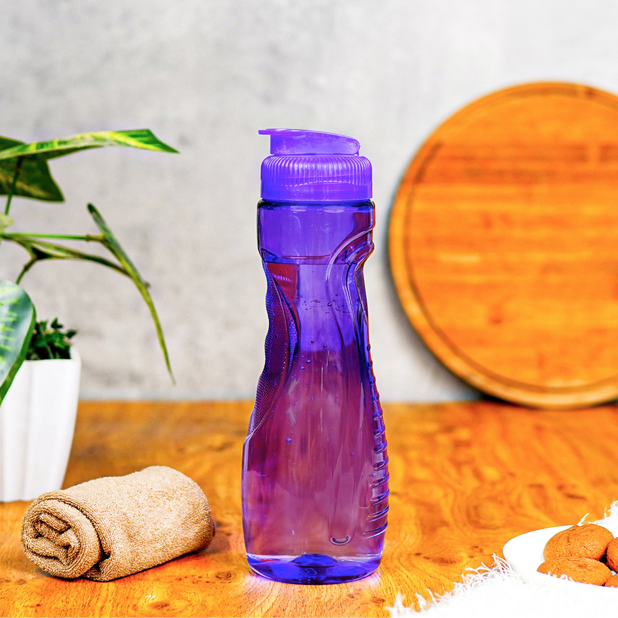 Sports Water Bottles in Pakistan